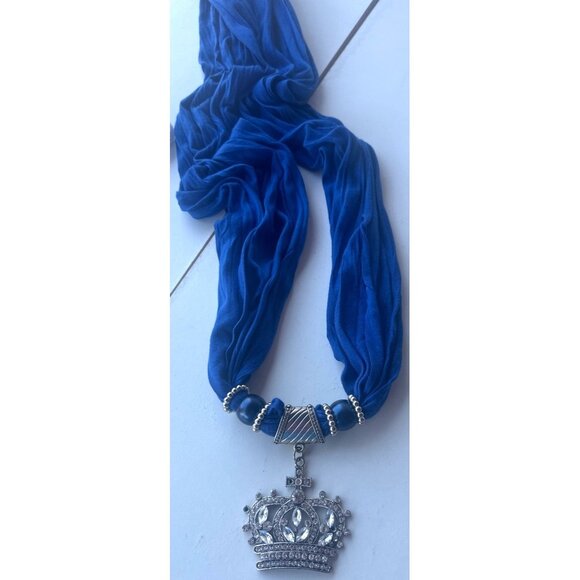 Blue Scarf w/Silver Chain Crown Gem Pendant (Brand Unknown-READ) - Picture 4 of 16